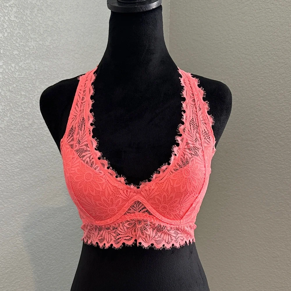 Victoria Secret Lace Padded Bralette in Coral - Picture 1 of 6